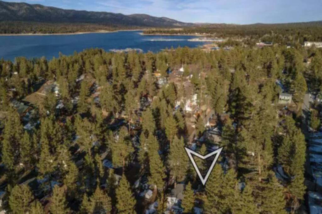 Everwood Serenity Treehouse Ontrail Head/Sledding Villa Big Bear Lake Bagian luar foto
