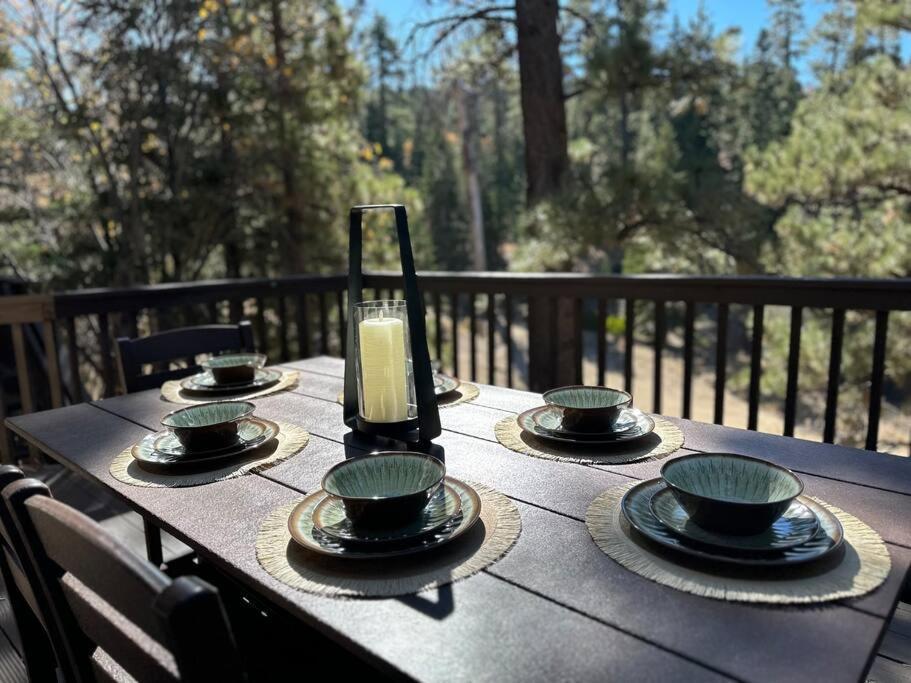 Everwood Serenity Treehouse Ontrail Head/Sledding Villa Big Bear Lake Bagian luar foto